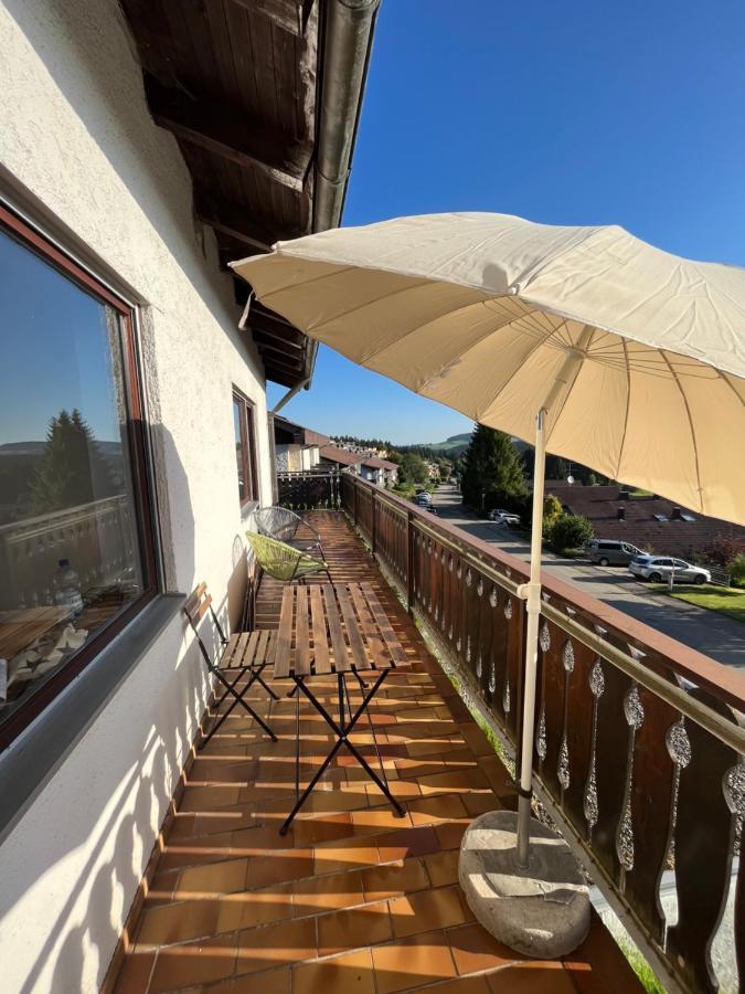 Helle Wohnung Mit Grossem Balkon Oberreute Bagian luar foto